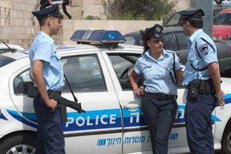 شرطة الاحتلال تعتقل شابين فلسطينيين في الجليل الأعلى