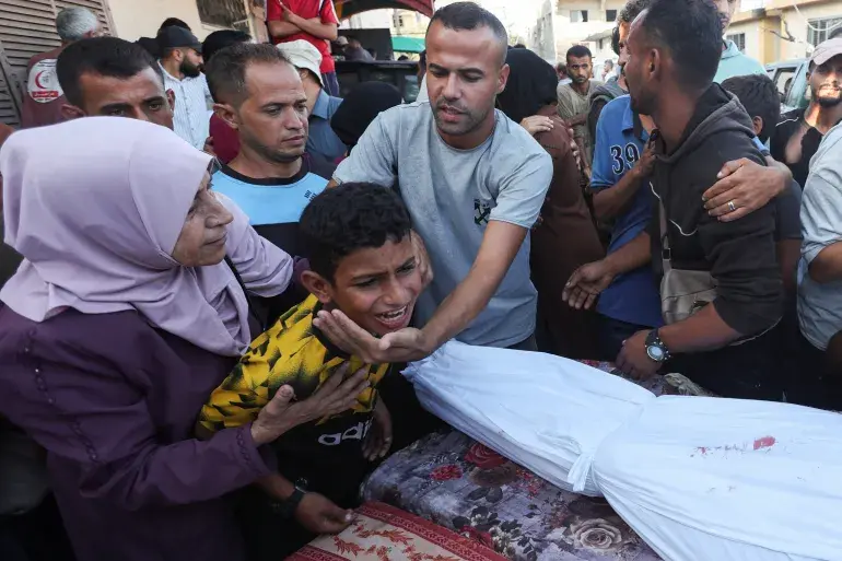 5 شهداء في قصف للاحتلال على بلدة جباليا