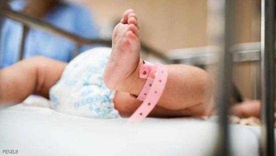 في أحدث قصة وأد للإناث.. رجل يتلقى مفاجأة من قبر