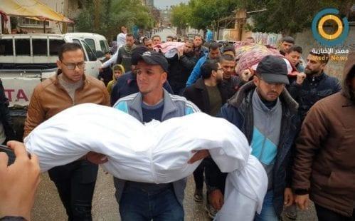 النصيرات .. تشييع جثامين ضحايا فاجعة الحريق وسط حضور جماهيري (صور)