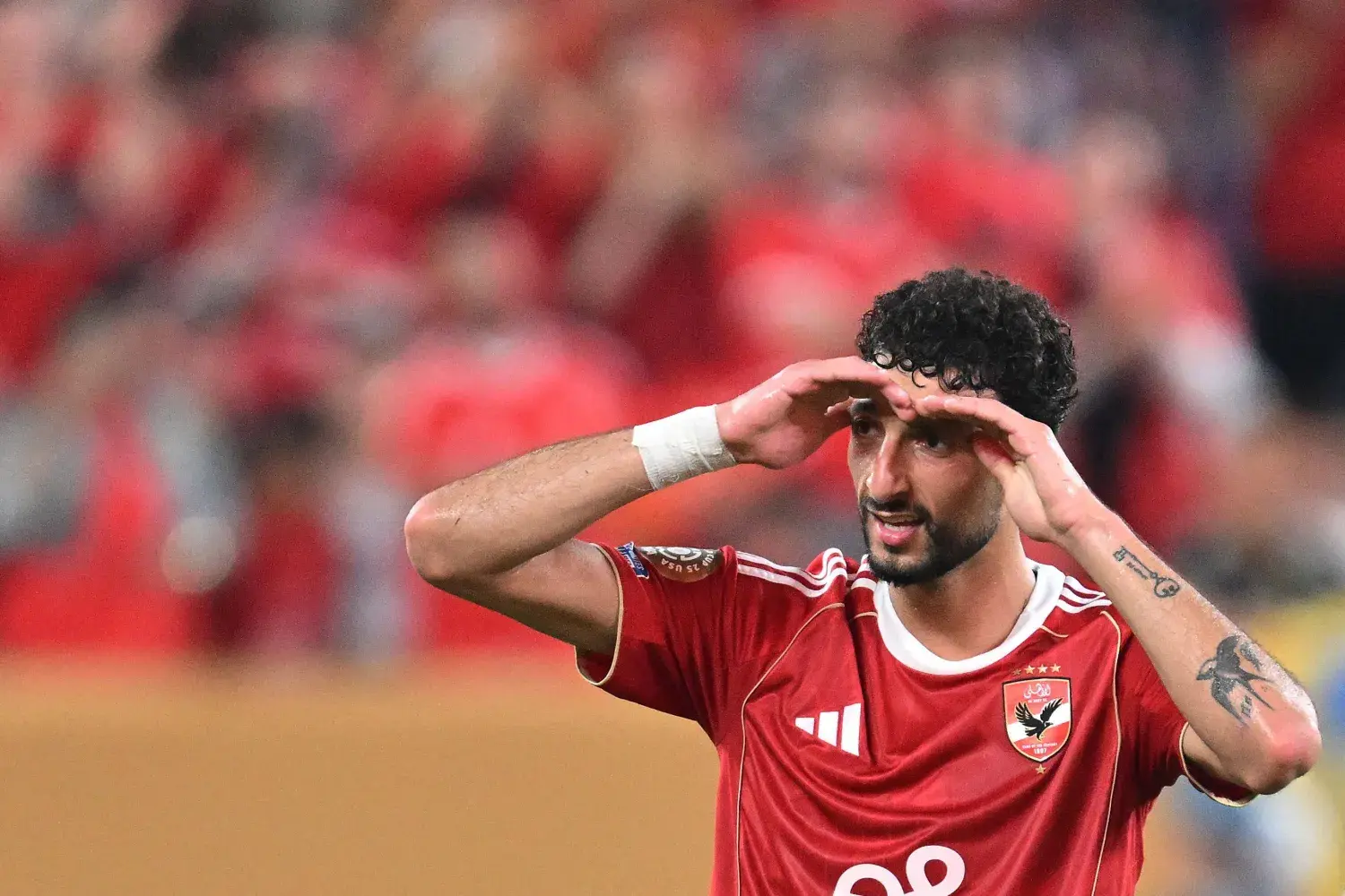 الاتحاد الفلسطيني يطالب بحماية وسام أبو علي