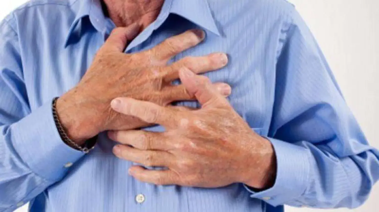 8 أطعمة تقلل من خطر الإصابة بالنوبات القلبية