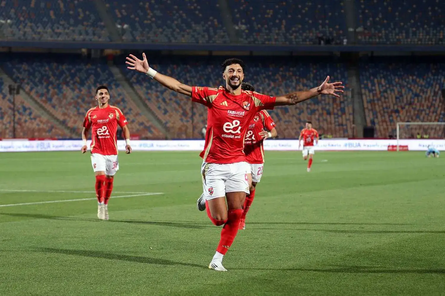 رسمياً... الفلسطيني وسام أبو علي إلى كولومبوس كرو الأميركي