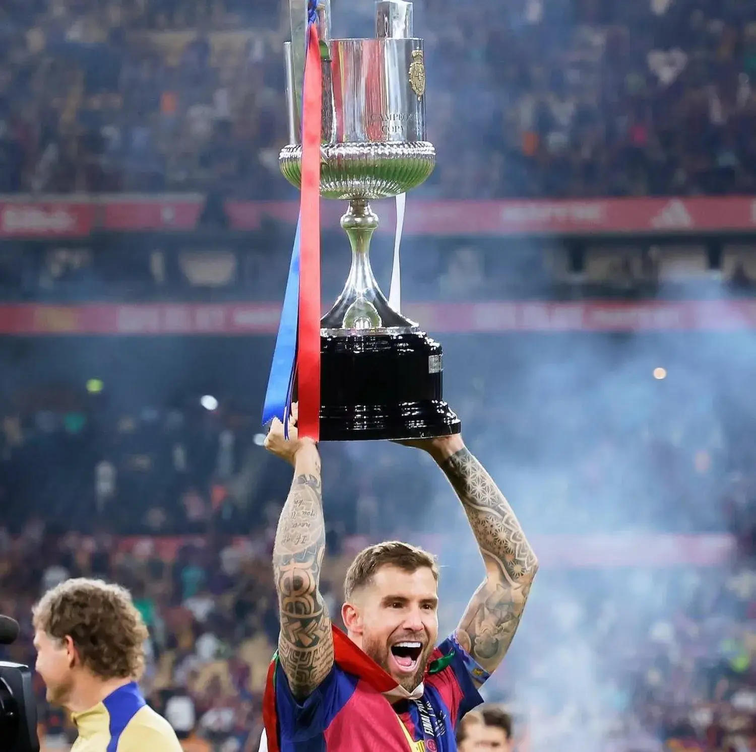 إنييغو مارتينيز من برشلونة للنصر السعودي مجانا