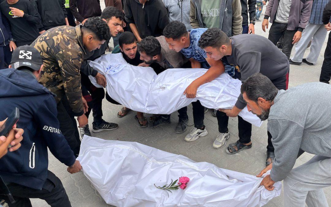 9 شهداء إثر قصف الاحتلال منازل وخيام المواطنين في مناطق متفرقة بقطاع غزة
