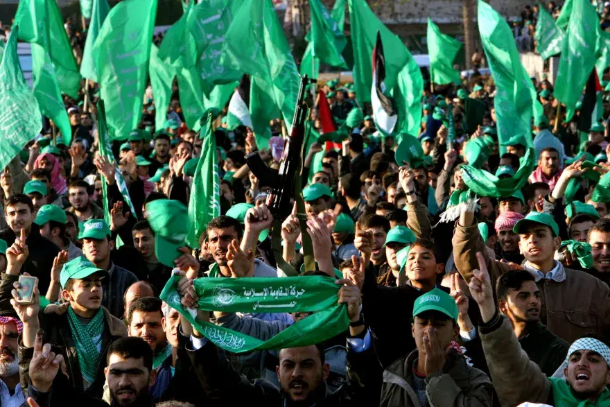 رويترز: حماس تسعى للحفاظ على نفوذها بعد الحرب خلال محادثات المصالحة مع فتح