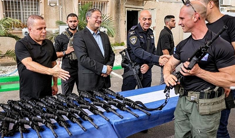 الشاباك يحذّر: نطاق انتشار السلاح بالمجتمع العربي بات خطرا على الأمن القومي الإسرائيلي