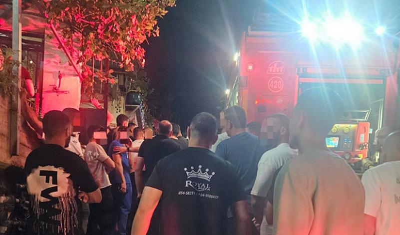 دير الأسد: مصرع أم وطفلها و9 إصابات جراء حريق في منزل