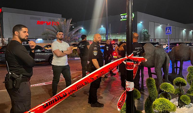 مقتل شابين في كفر قاسم لترتفع حصيلة القتلى منذ مطلع العام إلى 99 قتيلا