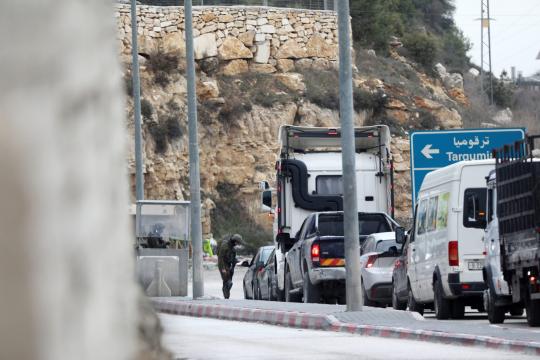 محافظة القدس: الاحتلال يعزل مدينة القدس عن محيطها