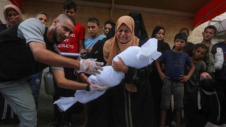 حرب الإبادة: مجازر إسرائيلية متواصلة .. ارتفاع أعداد شهداء التجويع في غزة