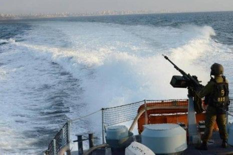 إصابة صيادين اثنين برصاص الاحتلال في بحر شمال غزة