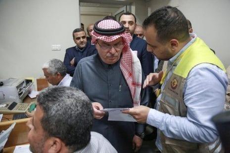 لصرف منحة 100 دولار شهر 1 2021 .. العمادي يصل غزة نهاية الأسبوع