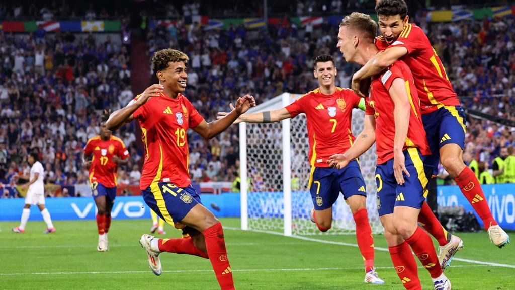 إسبانيا تقصى فرنسا وتتأهل لنهائي اليورو