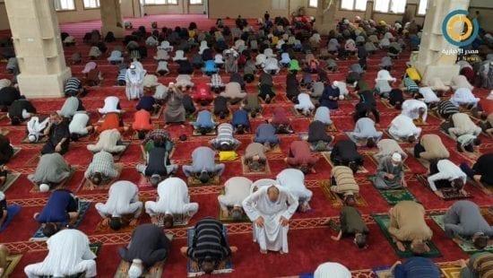 صور: لأول مرة منذ 50 يوما إقامة صلاة الجمعة في المساجد بقطاع غزة
