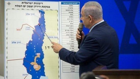 مستغلين جائحة كورونا .. أمريكا و"إسرائيل" على وشك الاتفاق على خرائط الضم