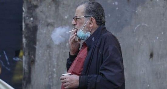 هل يضاعف التدخين من خطر الإصابة بفيروس كورونا كوفيد-19؟