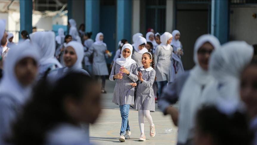 عودة المدارس بالضفة الغربية الأحد القادم