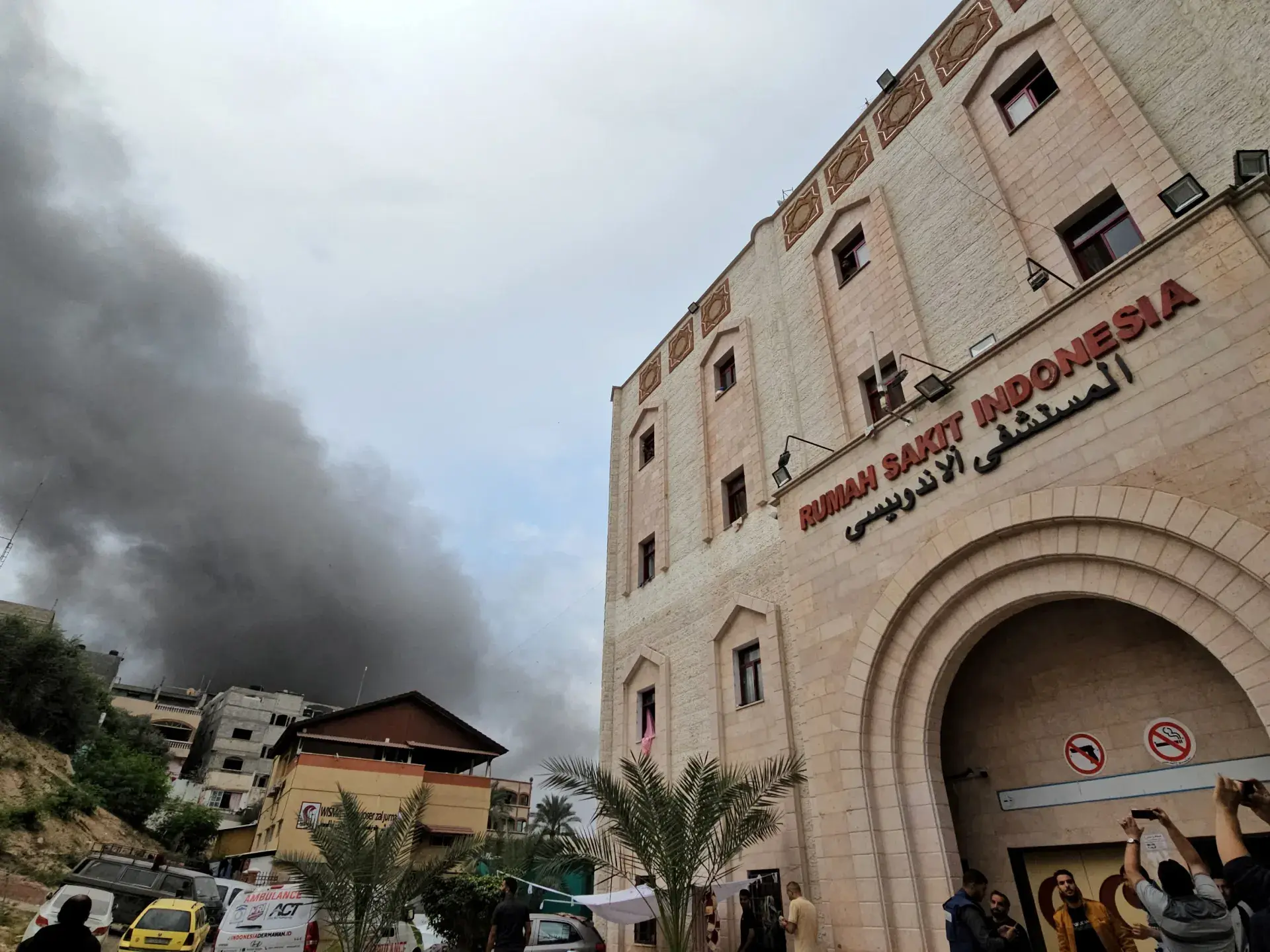 جيش الاحتلال يحاصر المستشفى الاندونيسي شمال غزة
