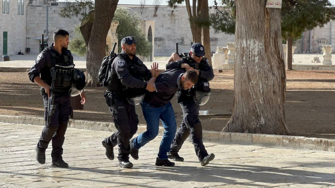 دعوات للتظاهر في المدن الأمريكية تنديدًا بالعدوان الإسرائيلي على الأقصى