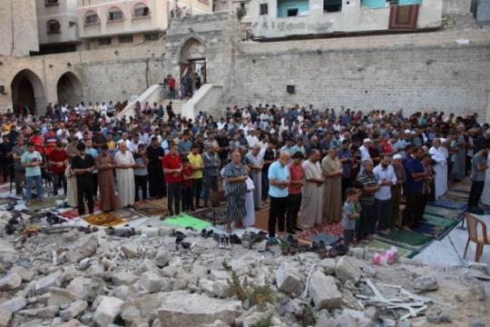 في غزة: لا أضاحٍ وزينة ولا حجاج.. العيد يمر بصمت ثقيل