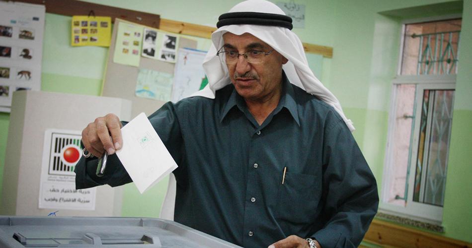 لجنة الانتخابات المركزية تنفي تحديد موعد إصدار مرسوم رئاسي بالانتخابات