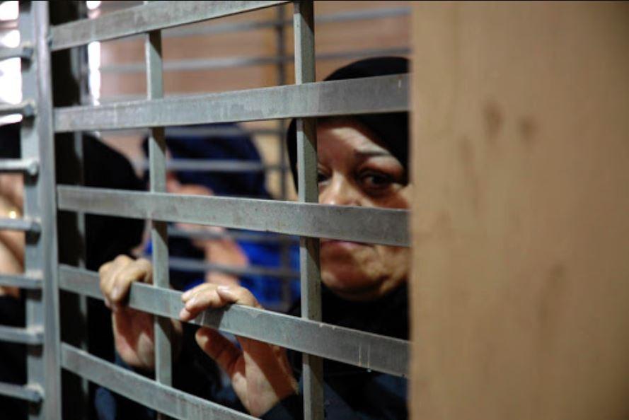 إعلام الأسرى: 31 أسيرة في سجن الدامون يعانين ظروفاً غير إنسانية