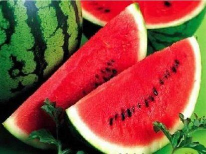 رغم فوائد البطيخ الأحمر الكثيرة.. هذه الفئة عليها تجنّب تناوله !