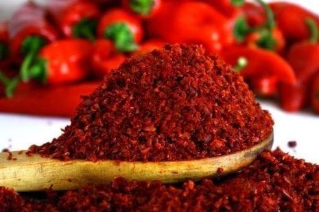 لعشاق الفلفل الأحمر المطحون.. إليكم هذه الفوائد العظيمة التي يحملها