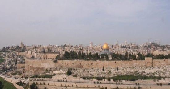 الأوقاف تصدر تعميماً حول إجراءات الصلاة في المسجد الأقصى الأسبوع المقبل