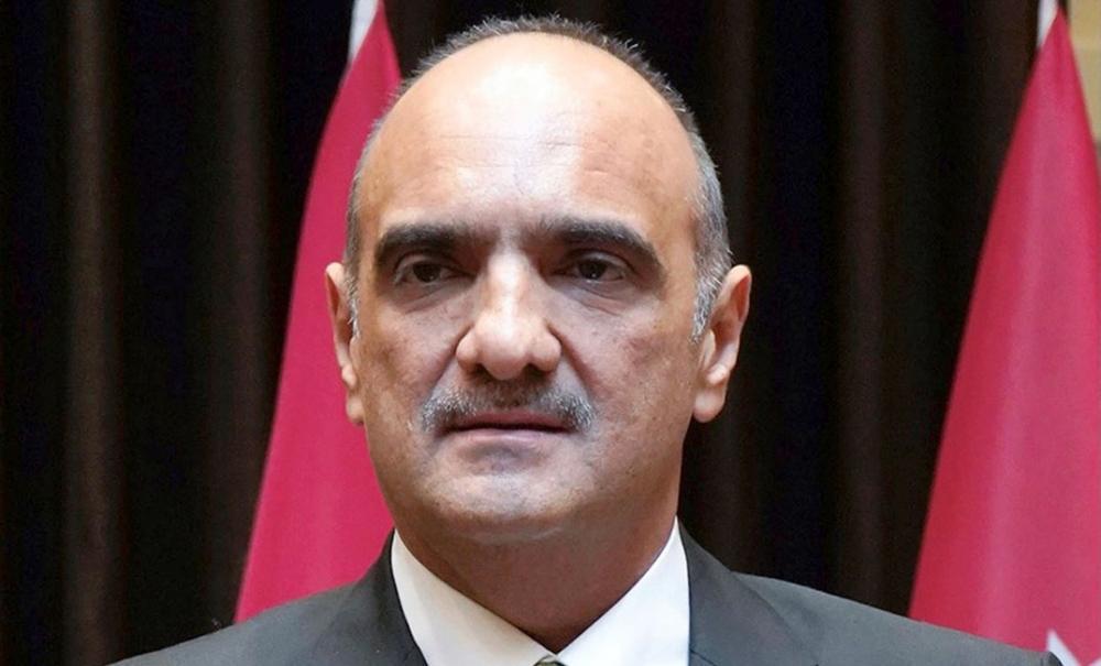 بعد إستقالة الرزاز الملك عبدالله يكلف الخصاونة بتشكيل الحكومة الجديدة