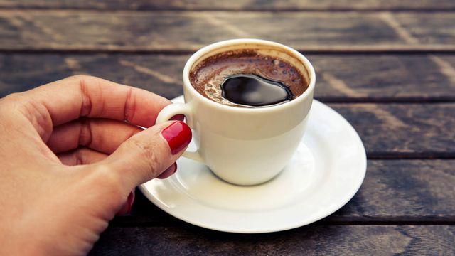 ما سر العلاقة القوية بين القهوة والإصابة بالسرطان؟
