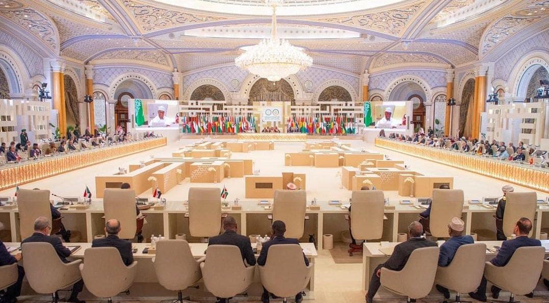 مصادر تكشف ماذا تحمل مخرجات القمة العربية لفلسطين