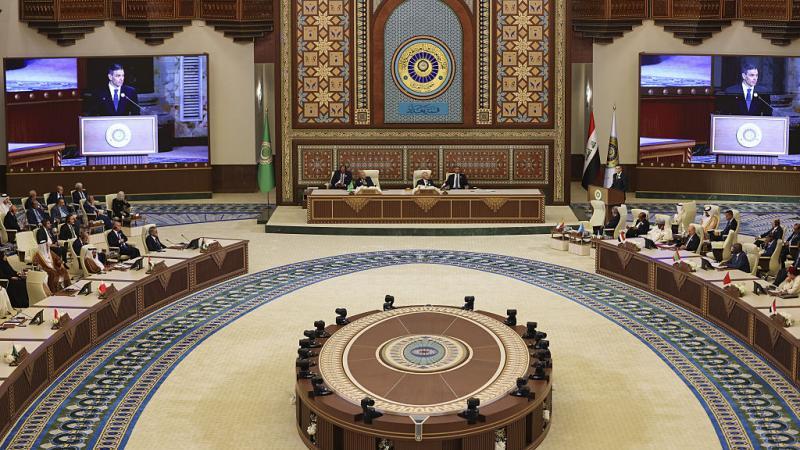 القمة العربية تختتم أعمالها بضرورة وقف الحرب ورفض تهجير الفلسطينيين