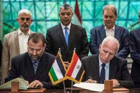 فتح  وحماس تتراشقان التهم في تعطيل حوارات المصالحة الوطنية الأخيرة
