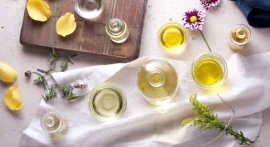 الزيوت الأساسية تثبت نجاعتها في مقاومة التجاعيد.. هذه أهم أنواعها