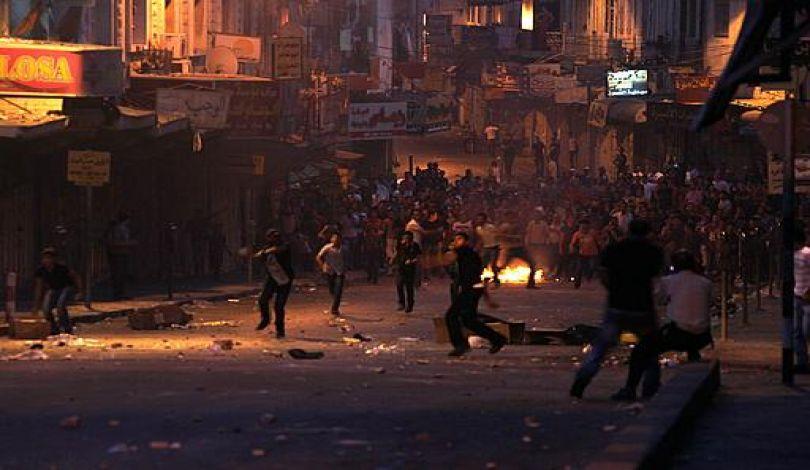 إصابة مواطنين بالاختناق إثر قمع الاحتلال فعالية بمخيم عايدة