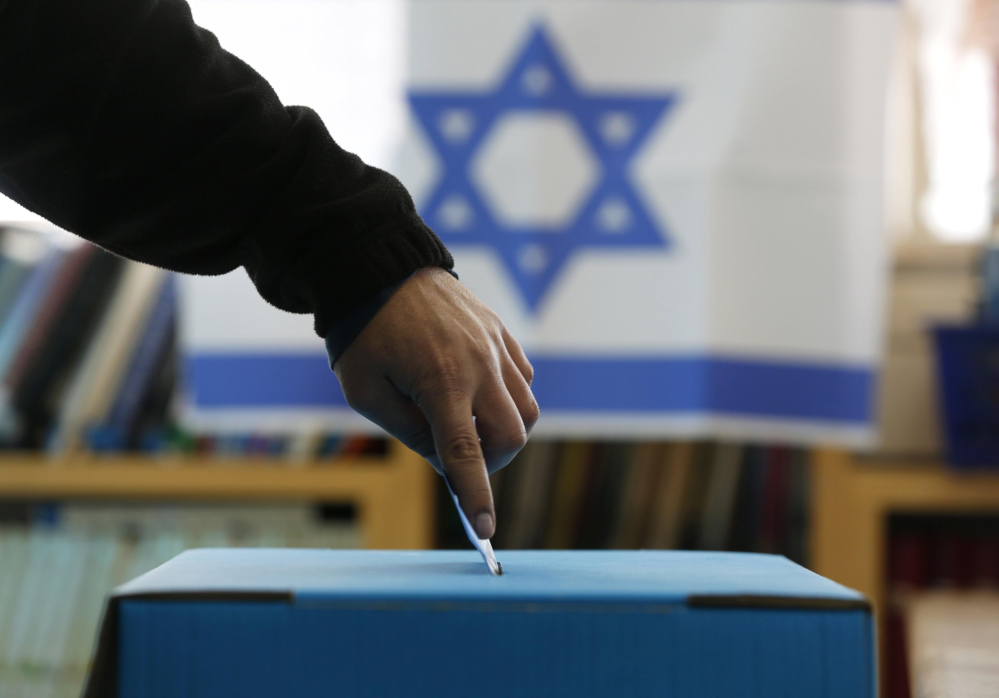 لجنة انتخابات الاحتلال تنشر بيانات وأرقام الناخبين