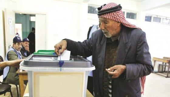 الإعلام العبري: "إسرائيل" قررت عدم التدخل بالانتخابات الفلسطينية المقبلة