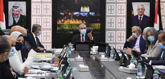اتحاد المعلمين: حتى الآن لم يصدر قرار بشأن رواتب الموظفين المستحقة