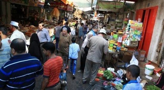 شرطة غزة تدرس إمكانية إعادة فتح الأسواق الشعبية في القطاع