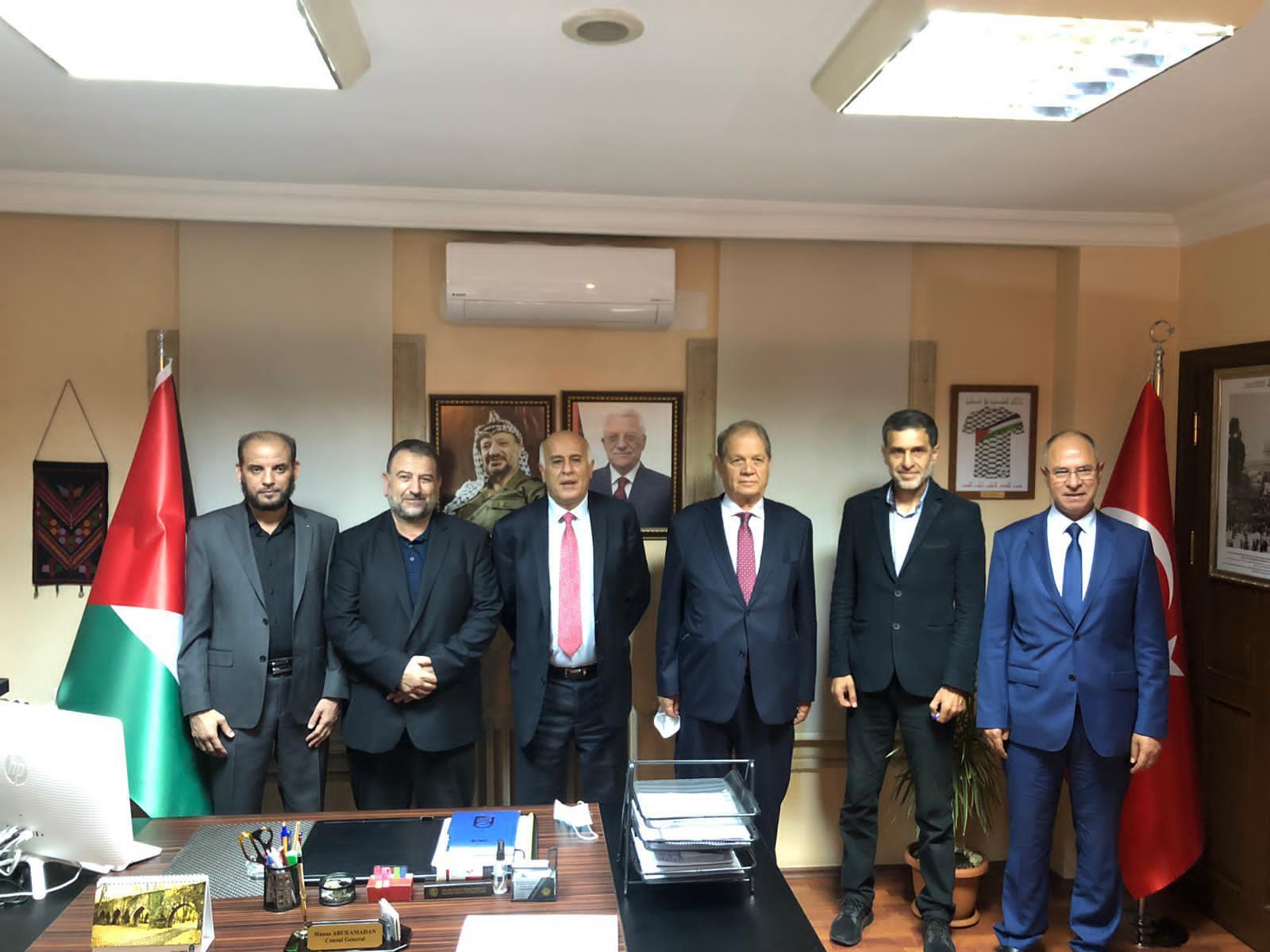 أجواء إيجابية في إسطنبول بين فتح وحماس وتم الاتفاق مبدئيا على إجراء انتخابات