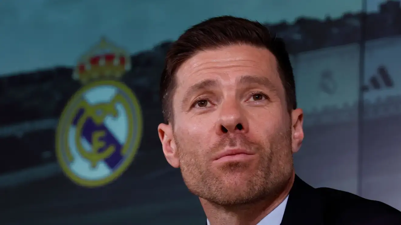 ريال مدريد يراهن على ألونسو لإفساد صفقة ليفربول
