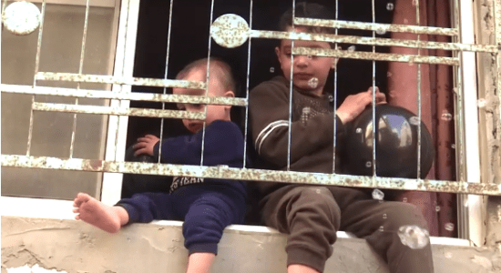 يوميات الحجر المنزلي بغزة ما بين حكاوي وضغط نفسي وممارسة للمواهب
