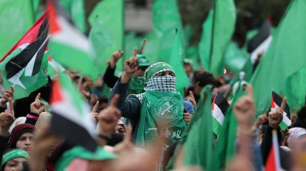 حماس تبارك عملية الطعن في تل أبيب