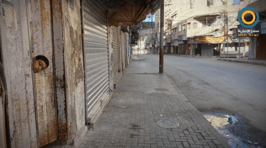 صور| سريان الإغلاق الشامل في غزة وسط انتشار مكثّف للأجهزة الأمنية