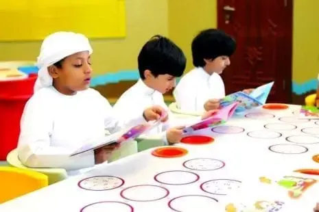 الإمارات تتصدر المركز الأول إقليميا والـ17 عالميا فى سعادة الأطفال