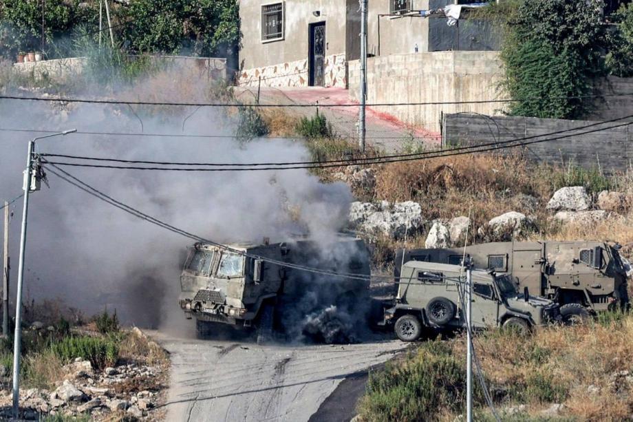 صحيفة عبرية تكشف عن إصابة ضابط كبير في عملية جنين