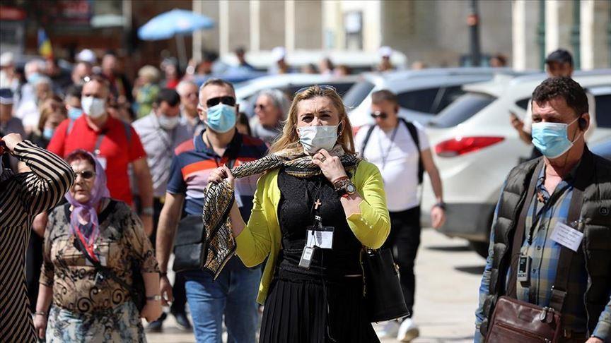 صحة فلسطين: إصابات كورونا تعدت الـ30 % مما ينذر بوضع كارثي
