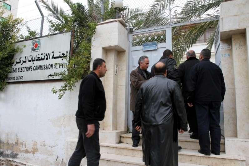 لجنة الانتخابات تحدد موعد عملية الترشح وتصفها بالمرحلة "الحساسة"
